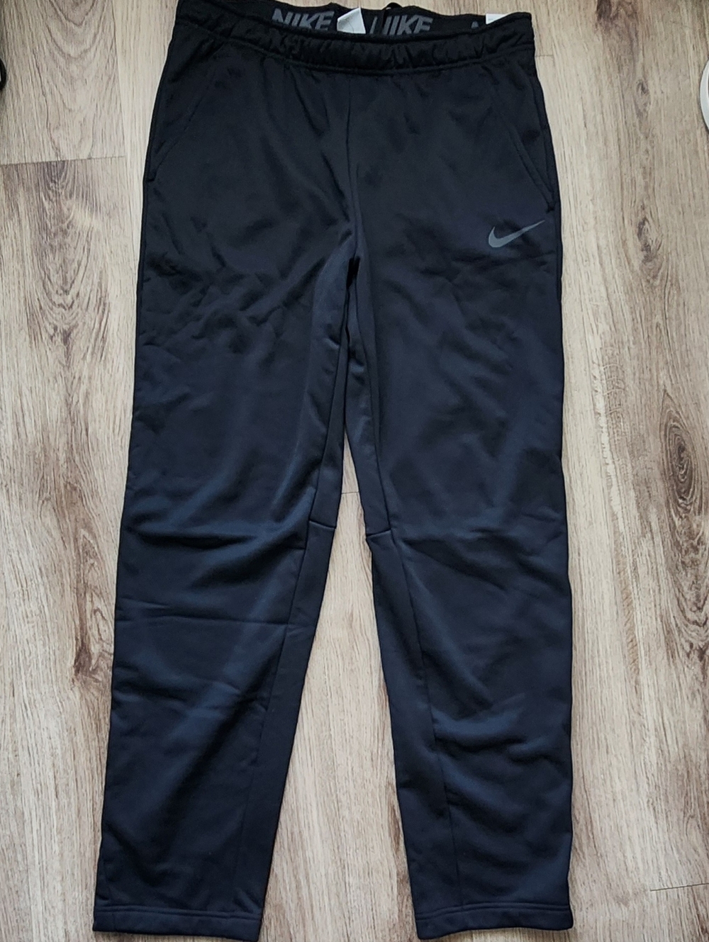 Nike Men’ Black Thermafit Jogger Track Pants